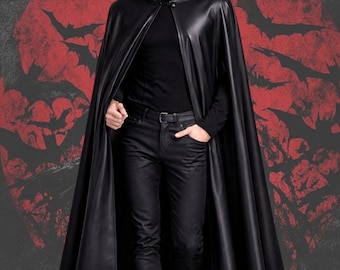 Capa larga de cuero negro inspirada en el anime: capa gótica de cuello alto para cosplay.