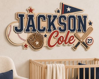 Peut inclure: Une enseigne murale en bois personnalisée avec le nom JACKSON en grandes lettres bleu marine et Cole en écriture rouge. Le design comprend une balle de baseball, un gant marron, deux battes croisées, un fanion avec une étoile et le chiffre 27.