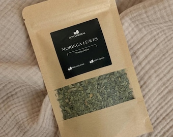 Foglie di Moringa Biologica (Moringa oleifera) essiccate e tagliate per tè, infusi e frullati / Foglie superfood verdi