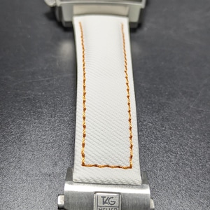 vintage Tag Heuer Monaco gulf white dial chronograph quartz movement men's watch. free shipping image 12