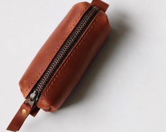 Leather Key Holder for Men, Zipper Key Case, Handmade Key Organizer, Compact Car Key Pouch Gift