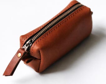 Leather Key Holder, Handmade Leather Keychain, Zipper Key Pouch, Car Key Case for Men, Minimalist Key Organizer Gift