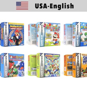 Può includere: Sei scatole di videogiochi per Game Boy Advance con Mario Kart Super Circuit, Super Mario Advance, Super Mario World, Yoshi's Island, Mario and Luigi Superstar Saga e Super Mario Bros 3. Ogni scatola mostra illustrazioni colorate.