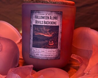 Halloween Along Devil’s Backbone candle