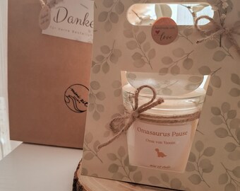 Personalized candle for Grandma | Gift for Grandma | Grandmasaurus candle | Mother's Day gift | Unique gift | Handmade in Switzerland
