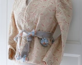 30s Fitted JACKET - Quilted 1930s Pink Jacket - CHINOISERIE Silk Embroidered Collarless cropped jacket Puff Sleeve