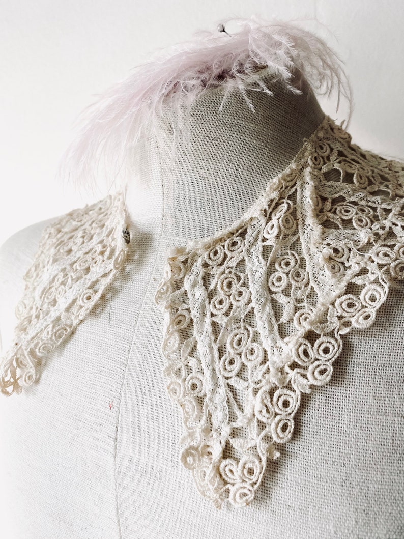 Victorian pointy hand made lace ladies accessories 20s Lace Collar