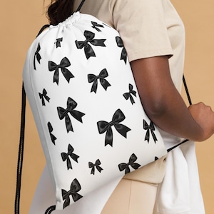 Drawstring bag