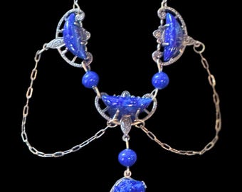 Collier Vintage Rare En Or Avec Perle Bleu Cristal - Chaîne Plate Et Décoration Centrale