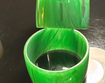 Vintage Mottled Jade Green Cuff Bracelet