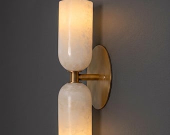 Arandela de parede moderna em alabastro com cilindro duplo em latão, luminária minimalista para banheiro, arandela de parede de estilo meados do século, iluminação de parede de luxo.