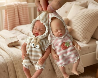 Mini 15cm Silicone Reborn Baby Doll – Realistic Full Body Soft Girl Doll, Handmade Style Collectible Toy Gift