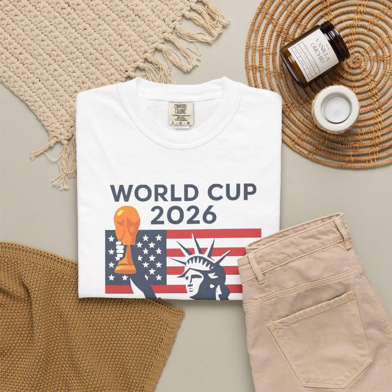 Camiseta para aficionados al fútbol de EE. UU. con el lema "Cree en la Copa Mundial de EE. UU. 2026" imagen 18