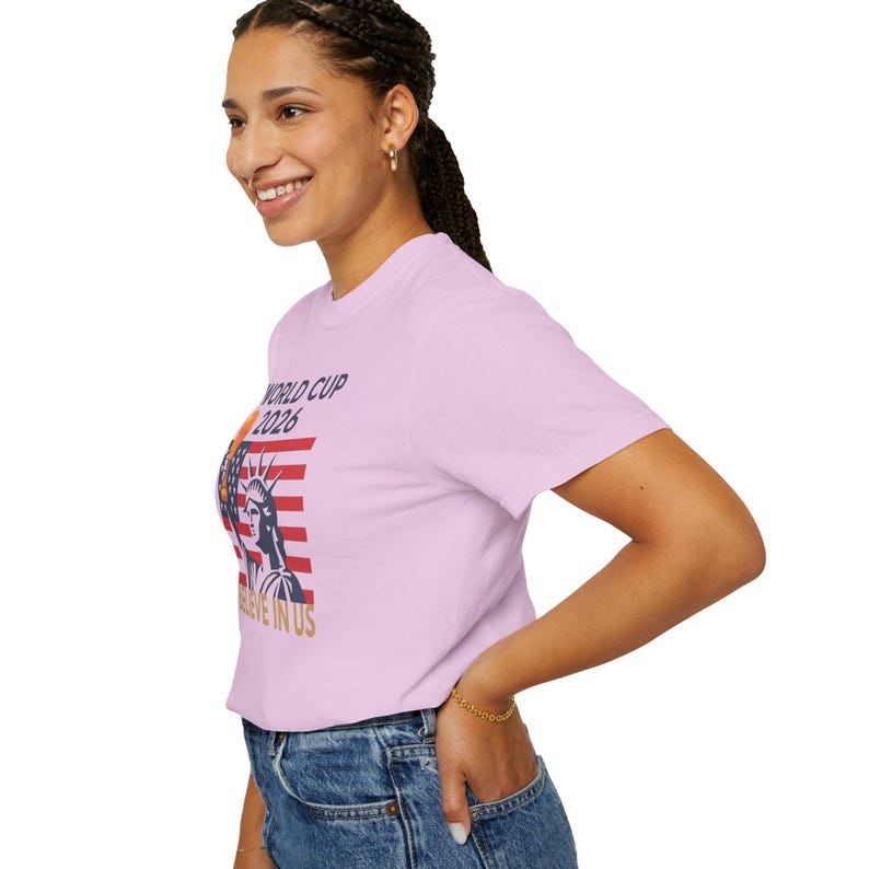 Camiseta para aficionados al fútbol de EE. UU. con el lema "Cree en la Copa Mundial de EE. UU. 2026" imagen 13