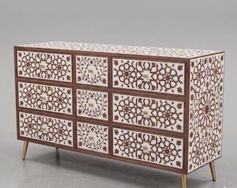Cómoda artesanal con incrustaciones de madera, armario marroquí blanco con diseño de vid, mueble de almacenamiento con 9 cajones.