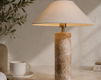 Wabi-Sabi-Marmor-Tischleuchte, luxuriöse Vintage-Stein-Nachttischleuchte, handgefertigte Schreibtischleuchte im Travertin-Stil, minimalistisches japanisches Dekor, organisches Wohnen