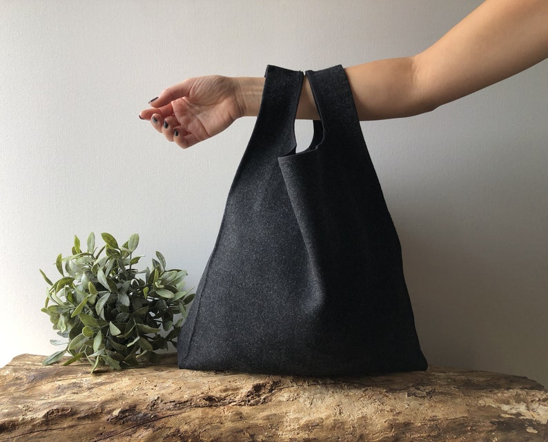 Man tote bag made with dark grey wool, elegant tote for man and woman reusable and foldable, boyfriend gift, dad gift, mum gift image 1