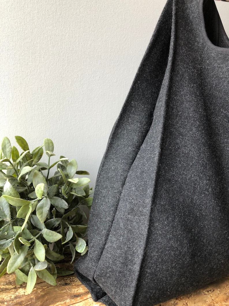 Man tote bag made with dark grey wool, elegant tote for man and woman reusable and foldable, boyfriend gift, dad gift, mum gift image 10