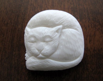 Adorable  Sleepy Cat , Buffalo bone carving,Double sided,  Jewelry making supples S8521