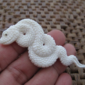 Detailed Hand Carved  Snake , Bone carving, Jewelry making  Supplies S8815