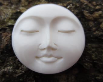 30mm Gorgeous Moon Face  Cabochon with Closed Eyes, Hand carved from Buffalo Bone, Organic cabochon, Jewelry making Supplies S3389