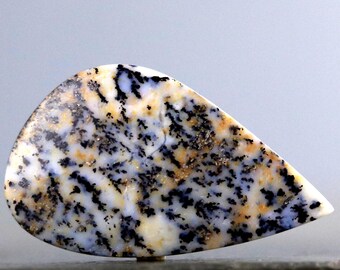 Merliniet dendritische opaal cabochon S9669