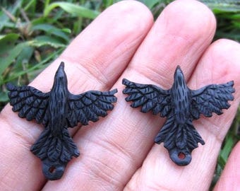 PEZZO SINGOLO Opzione: Piccolo corvo, 25 mm x 27 mm, Corno di bufalo intagliato a mano, Forniture per la creazione di gioielli S4389