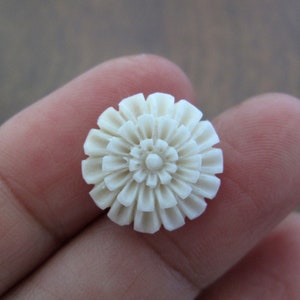 Beautifully Carved 15mm Tropical Flower, Flat-Backed, Buffalo bone carving, Focal Piece, Jewelry making supplies S8375