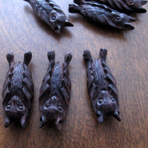 Hand Carved Bat , Sono WOOD Carving, Pendant, Side-Drilled on the Feet, jewelry supplies , S8759