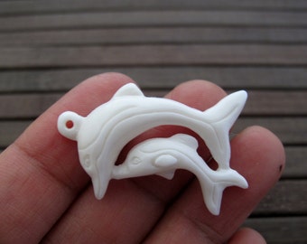 Gorgeous Hand carved  two little  dolphin  pendant, Carved buffalo  Bone , Focal component, Jewelry making Supplies S6874