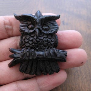 Gorgeous  Carved Owl , sono wood carving , side drill, handmade owl , Jewelry making Supplies S7324