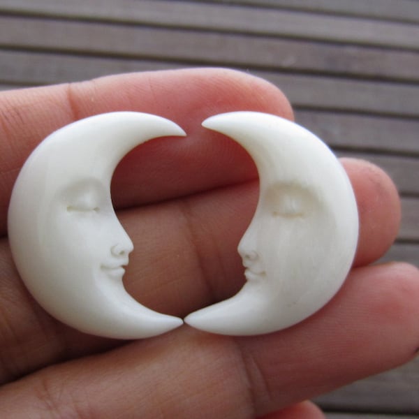 25 mm Half Moon Closed-Eye Face Pair, Earring ,Buffalo Bone Carving,  Flat-Backed, jewelry making supplies-Free drilling   S5895