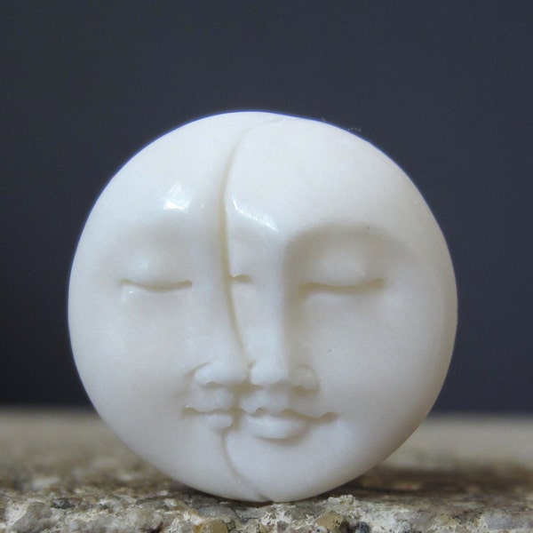 AAA Quality 20 mm  Two face Moon cabochon, Bone Carving, Embellishment, Cabochon for setting S2454