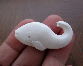 SALE Prachtige walvis, snijwerk van buffelbeen, benodigdheden voor het maken van sieraden S8341