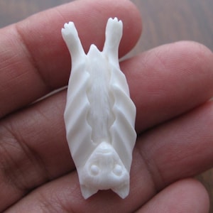 Hand Carved Bat , Buffalo  bone Carving  Pendant,side drill,  jewelry supplies , S8880