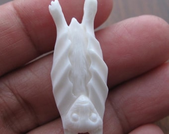 Handgesneden vleermuis, hanger van buffelbot, zijboor, sieradenbenodigdheden, S8880