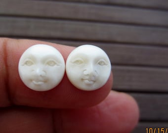 Pair of 10mm Moon Face open eye  Cabochon, flat back, Hand carved Buffalo bone, Jewelry making Supplies S5800