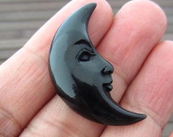 Carved Buffalo Horn, Black Crescent Moon Face, Open-Eye, 1-sided,  Flat-Backed, jewelry making supplies: S4219
