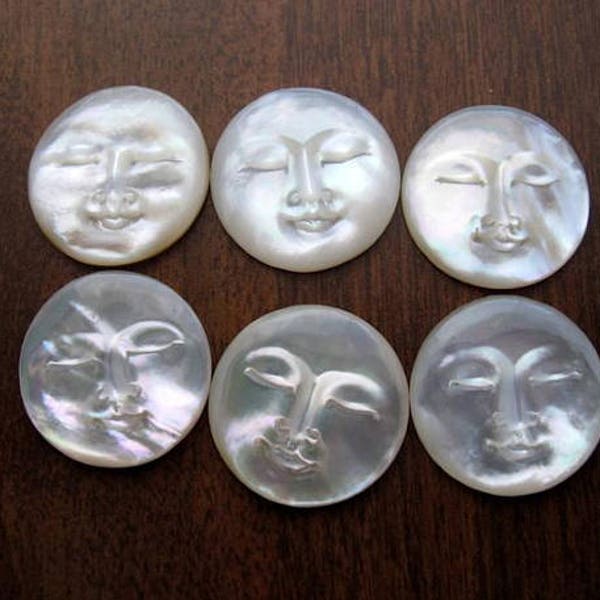 20mm Moon Face Cabochon with CLOSED Eyes, Hand Carved Yellow Mother of Pearl, Cabochon for Setting, S6954