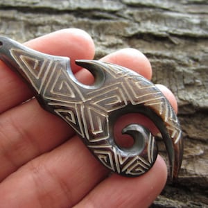 Stunning Hand carved fancy hook  pendant, ,Ox bone carving, Jewelry making Supplies,S3906