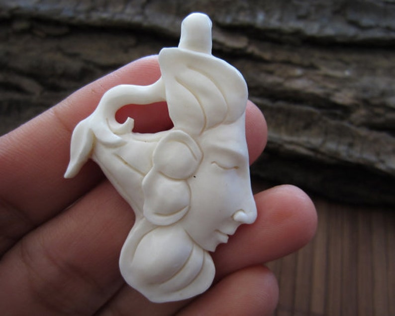 Excellent carving Mayan Tribe Hand Carved Buffalo Bone Pendant . Drilled side to side, Jewelry making Supplies S1805 image 1