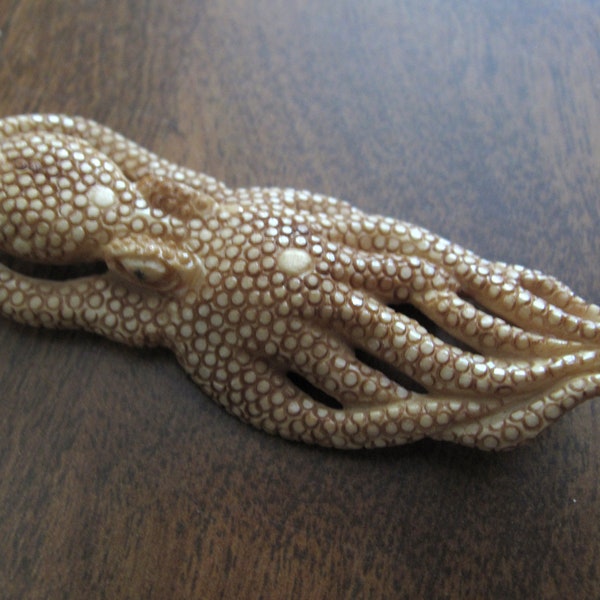 Amazing  Detail Hand Carved Octopus ,Antique looked  Buffalo  Bone carving, Jewelry making Supplies S8878