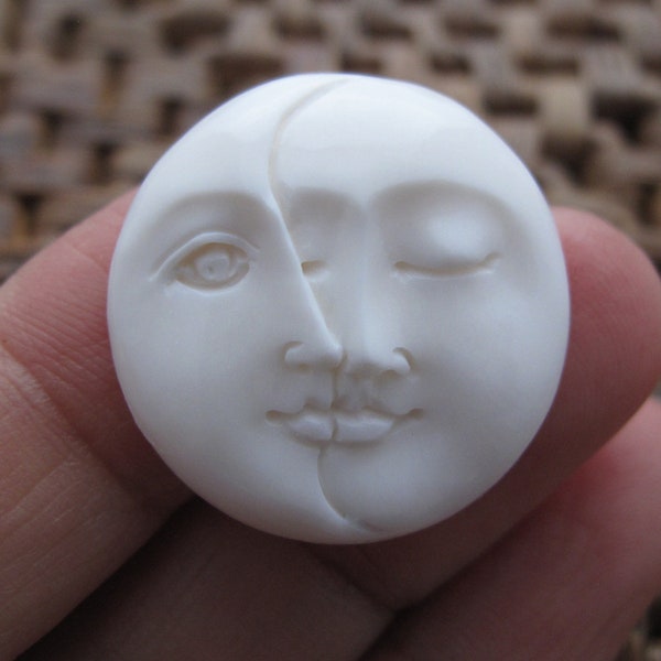 SALE 25 mm Carved Moon phases , Embellishment, Flat back, Jewelry making Supplies  S8834