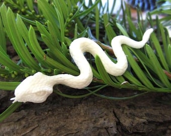 Amazing Detail Carved Snake pendant , serpent, Buffalo Bone carving, Pendants, Jewelry making S2907