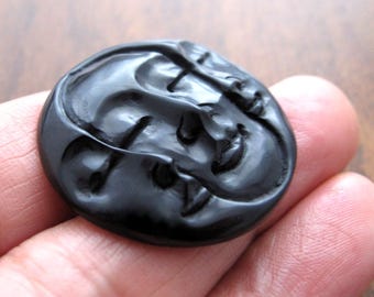 30mm  Triple Moon Face Buffalo Horn Cabochon, Hand Carved , CLOSED EYE, Black Moon, Jewelry making Supplies S8960