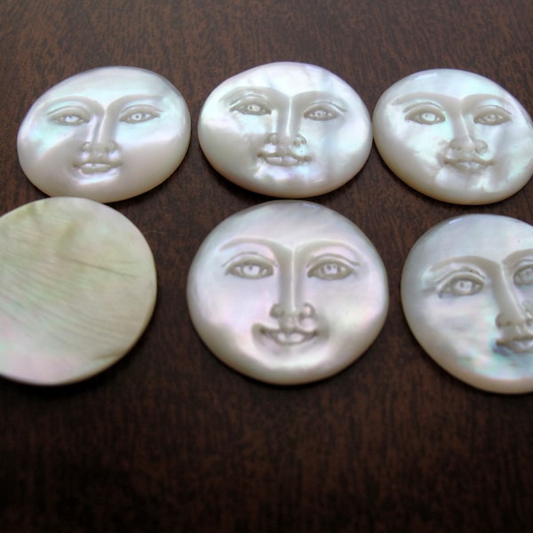 25 mm Hand Carved Moon Face Cabochon with OPEN Eyes, Mother of Pearl, Cabochon for Setting S8445