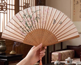 Ventaglio giapponese in bambù e seta, con motivo a fiori di ciliegio e farfalle, ventaglio pieghevole tradizionale asiatico, regalo per matrimoni e balli.