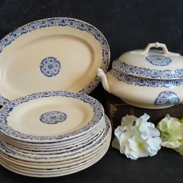 French Antique Gien Porcelain Dinner set, Dinner Service, Dinner Plates with Serving Dish and Soup Tureen. Shabby chic