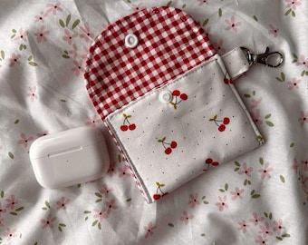 AirPods Pro Case Sewing Pattern: Quilted Pouch Tutorial (PDF Download)