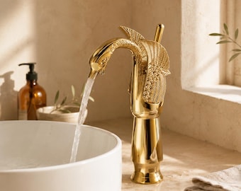 Goldene Schwanen-Waschtischarmatur, Messing-Wasserfallarmatur, luxuriöse Einhebel-Waschtischarmatur, Warm- und Kaltwasserarmatur
